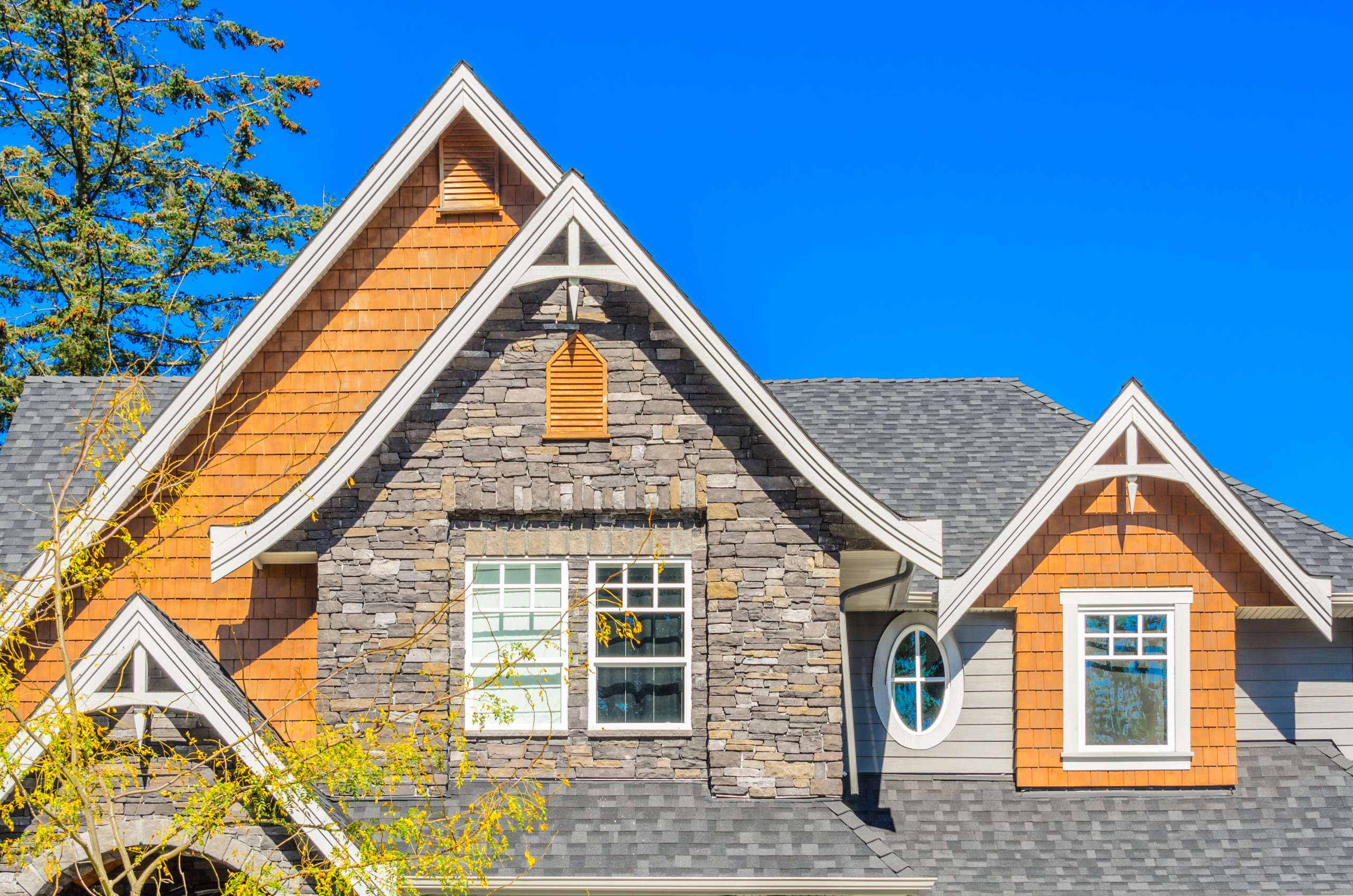 Give Your Roof A Second Chance At a Long Life With Expert Roof Repair Services