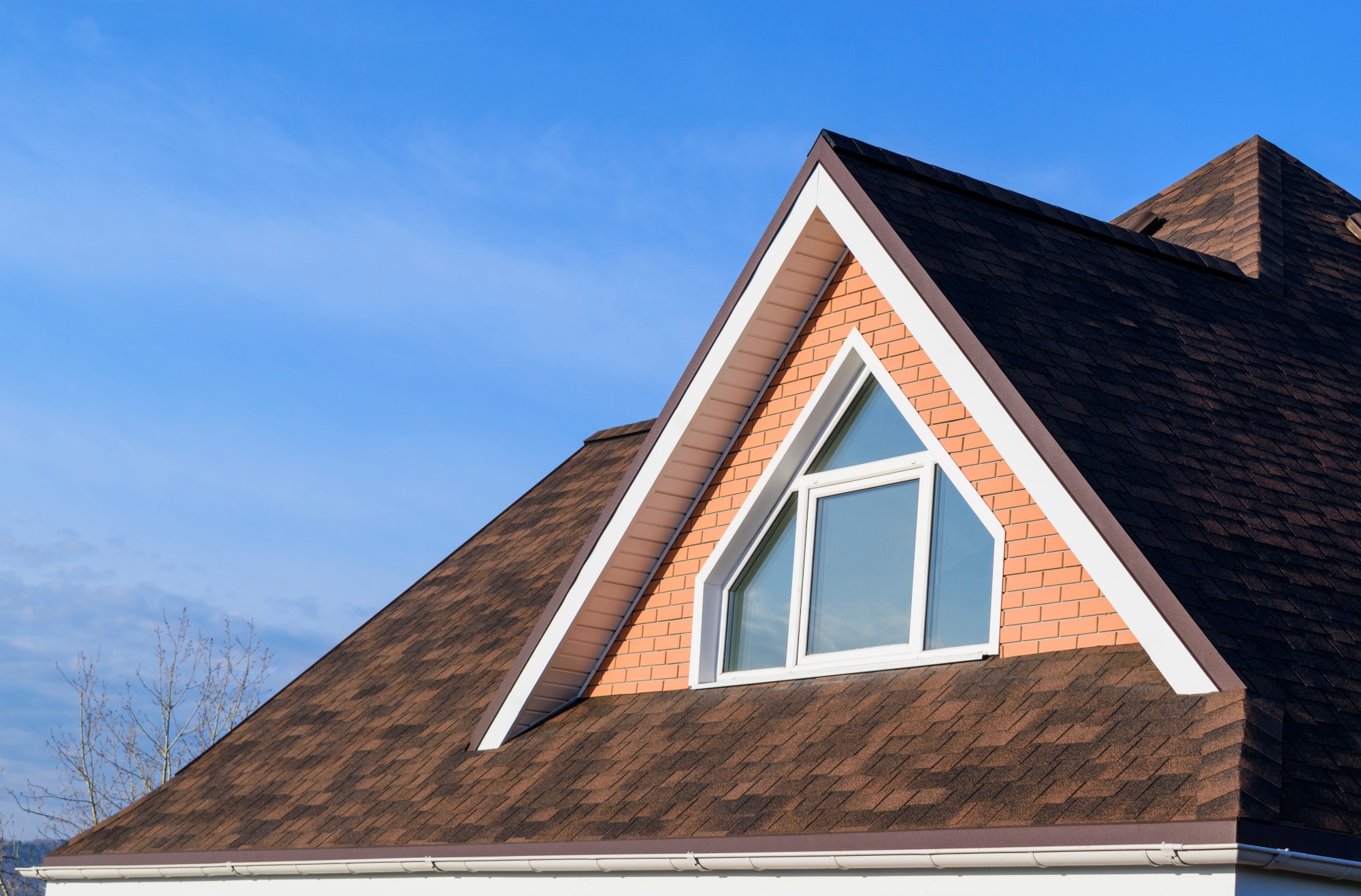 Five Signs of Roof Damage That You May Not Be Aware Of